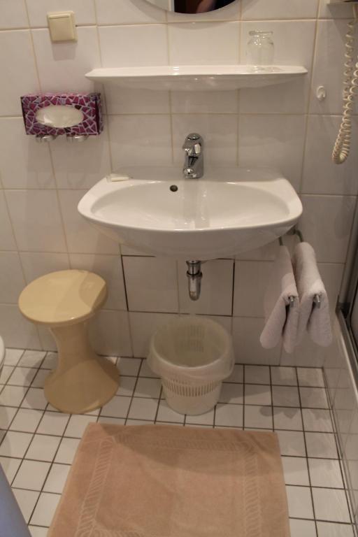 Hotel Luga Nuremberg Phòng bức ảnh