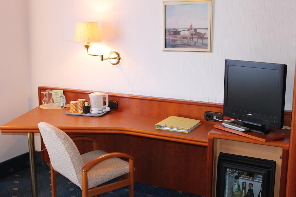Hotel Luga Nuremberg Ngoại thất bức ảnh